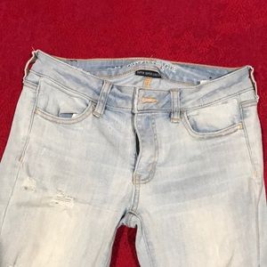 American eagle jeans!